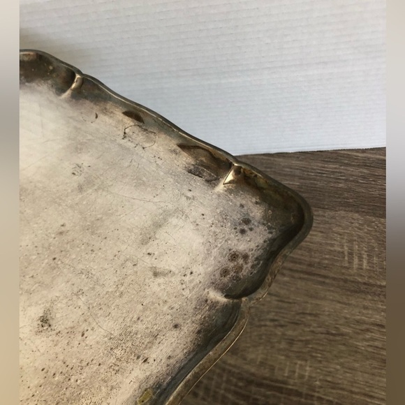Vtg Silver Tray with Scalloped Edge - Picture 4 of 13